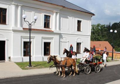 Svätojánske noci 1 2016 - 3 (autor: Juraj Záborský Svätojánske noci 1 2016 - 3 (autor: Juraj Záborský