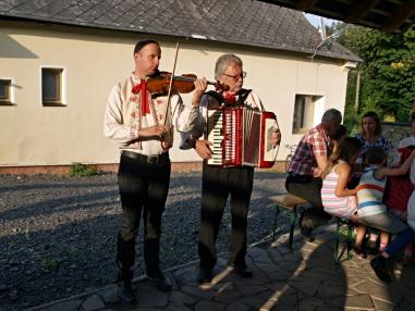 Oslavy SNP - 45 (autor: Juraj Záborský) Oslavy SNP - 45 (autor: Juraj Záborský)