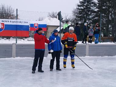 Hokejové derby - 7 (autor: Juraj Záborský) Hokejové derby - 7 (autor: Juraj Záborský)
